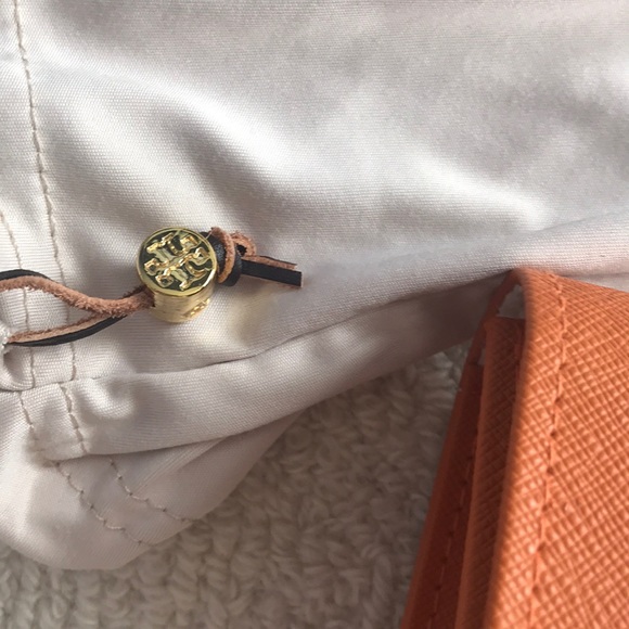 Tory Burch sunglass case with small bag - Picture 3 of 5